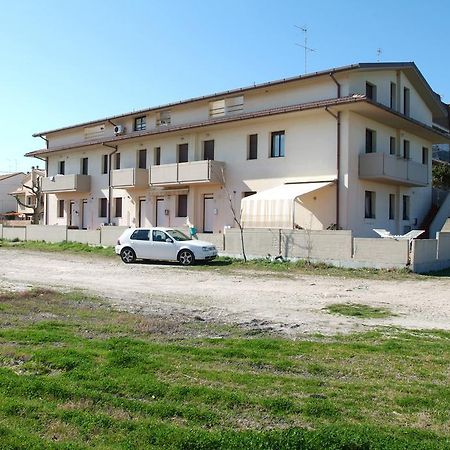 Apartment Schiavoni Fano Eksteriør billede